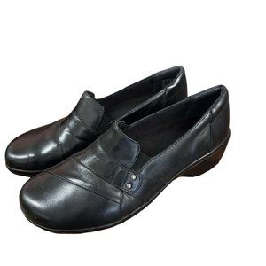 Clarks Womens May Marigold Black Patent Leather Slip On Shoes Size 7M
